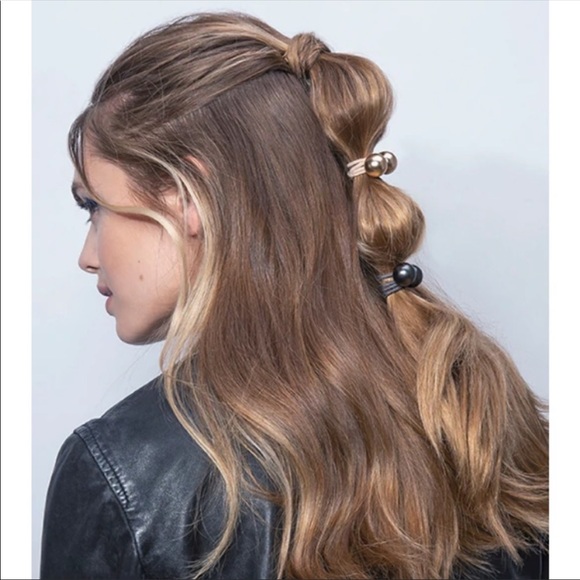 🔥The Hair Edit - Gold Orb Duo Dual-Sphere Metal Hair Tie - Picture 3 of 3